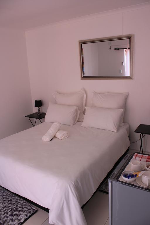 Niilo'S Guesthouse Rundu Eksteriør bilde