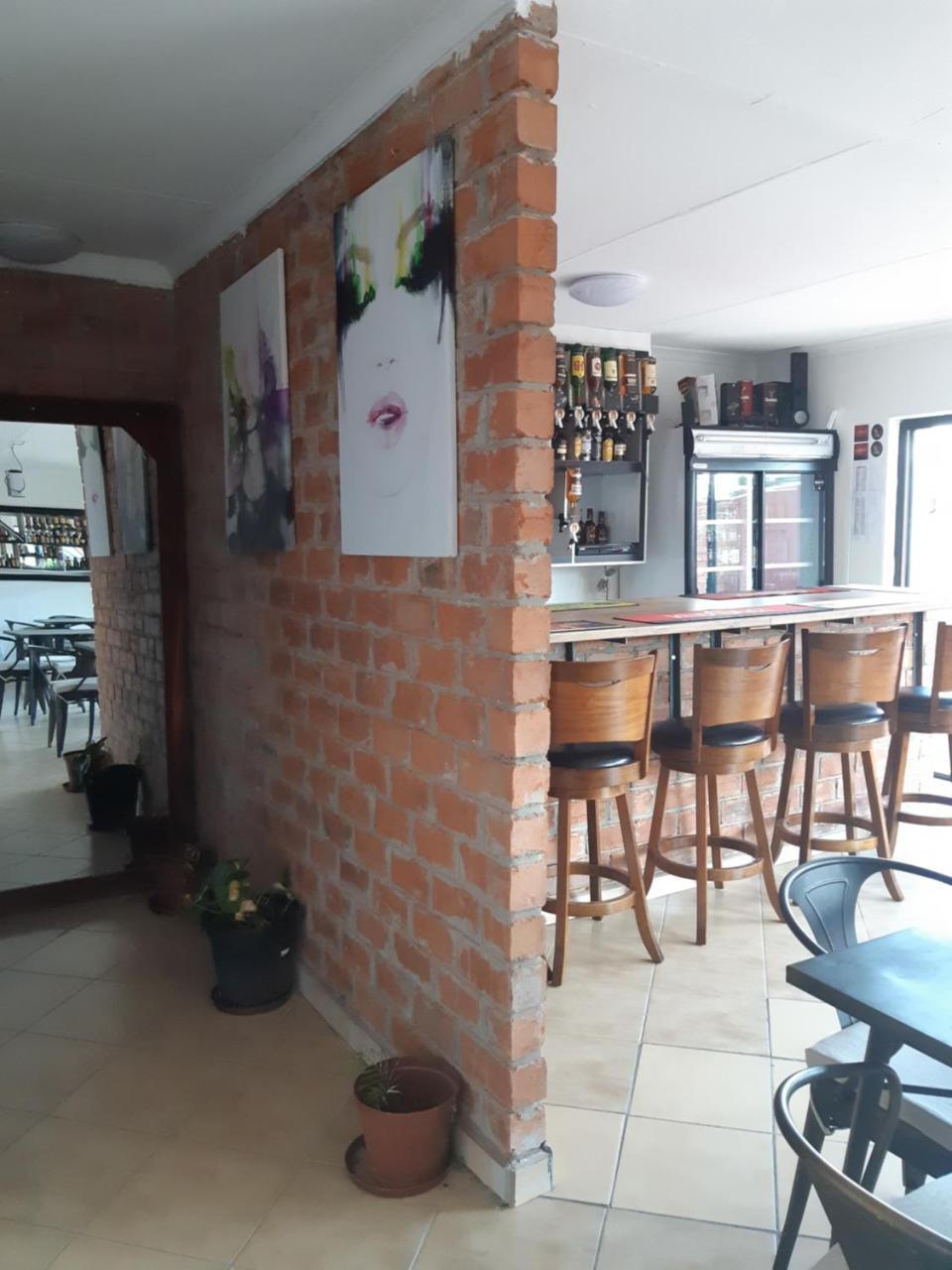 Niilo'S Guesthouse Rundu Eksteriør bilde